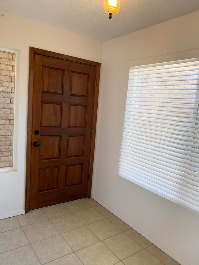 CA05B743-29B8-4B0A-89AE-E7C459FC1AA5