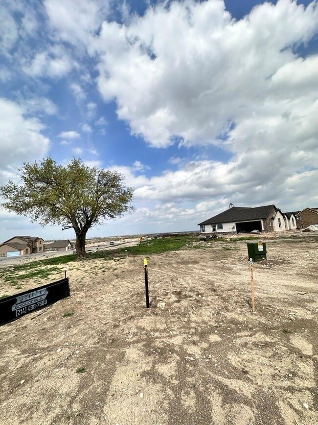 109 Hillock Ct, Decatur, TX 76234 - photo 3