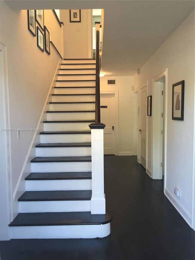 3001 Broadway, West Palm Beach, FL 33407 - photo 7