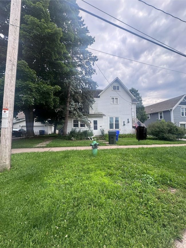 229 John St, Kaukauna, WI 54130 - photo 2