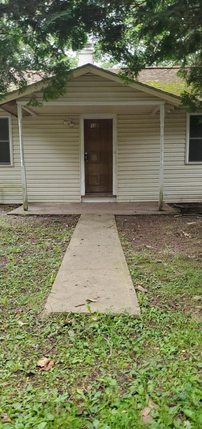 4132 Norton Pryor Rd, Pocono Summit, PA 18346 - photo 4