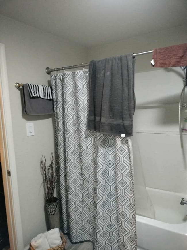 24586 Marathon Ln, Oakland, IL 61943 - photo 3