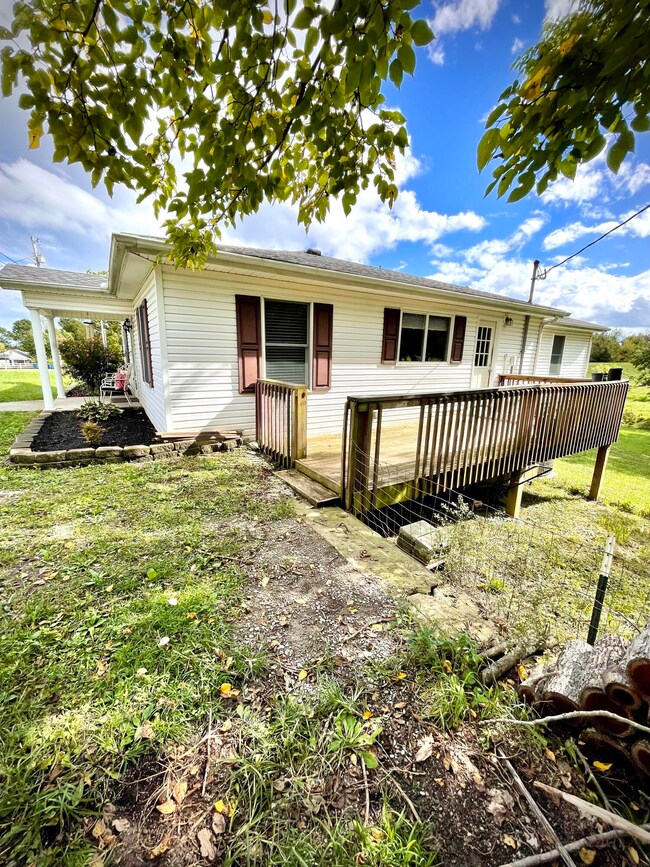 F1B0ADD3-75F1-4344-9716-3E7F59343C85