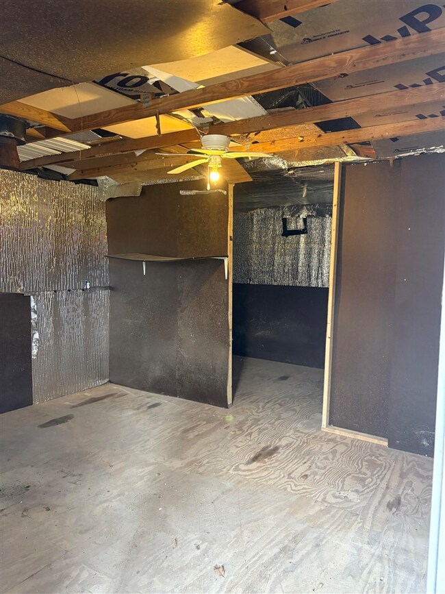 175 Waterview Ln, Cub Run, KY 42729 - photo 7