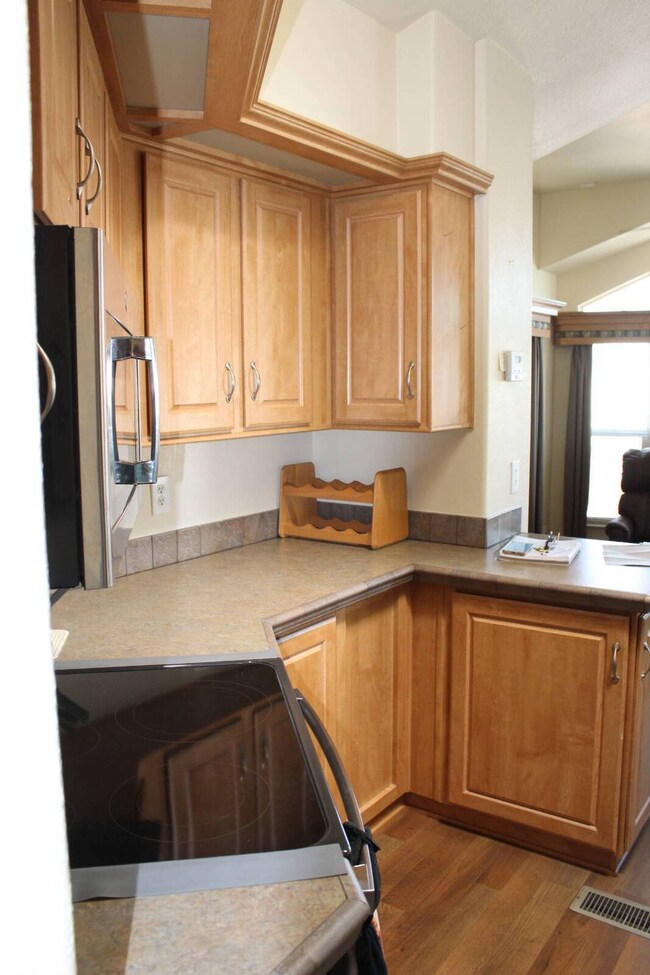 702 S Meridian Rd unit 472, Apache Junction, AZ 85120 - photo 4