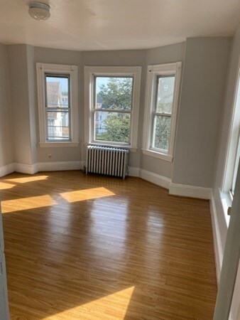 143 Charles St unit 2, Waltham, MA 02453 - photo 2