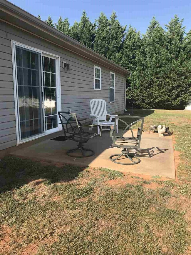 4825 New Cut Rd, Inman, SC 29349 - photo 2