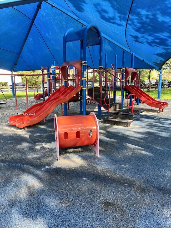 7220 SW 94th Place unit G2, Miami, FL 33173 - photo 6