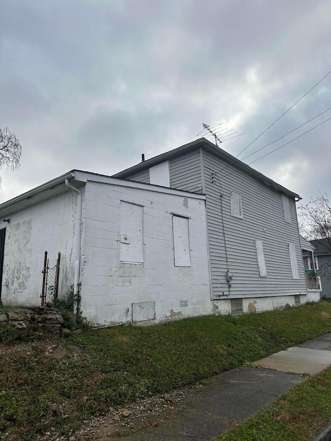 1500 Harvard Ave, Columbus, OH 43203 - photo 3