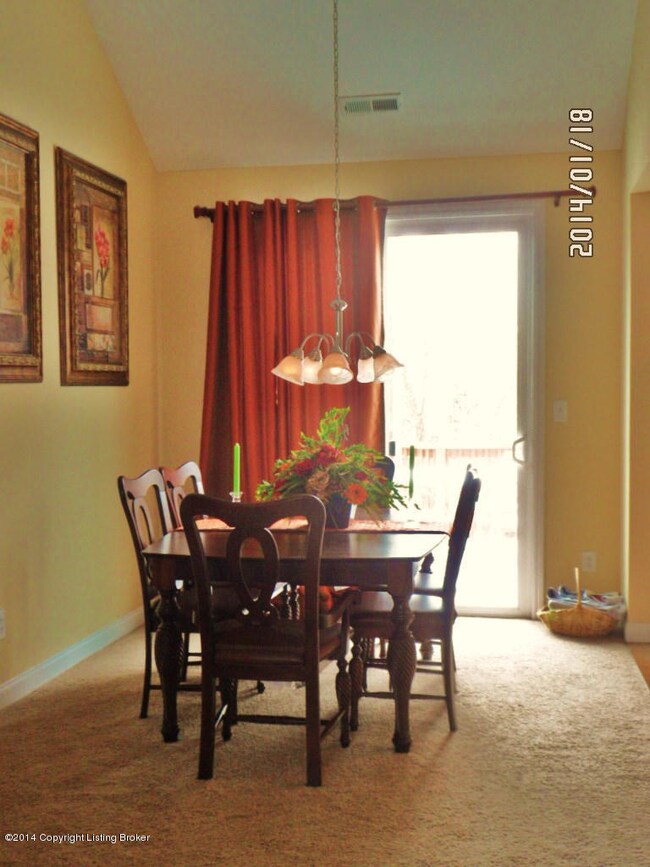 9012 Teak Dr, Louisville, KY 40228 - photo 4