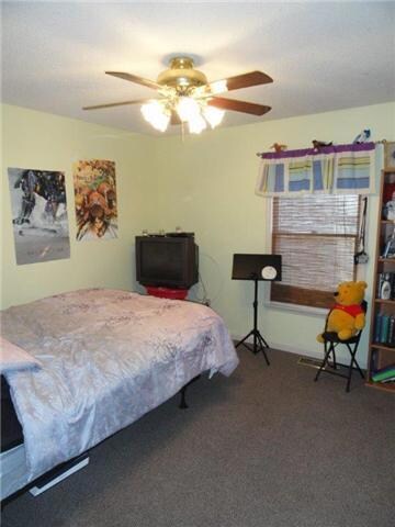 159 Cessna Ln, Shelbyville, TN 37160 - photo 5