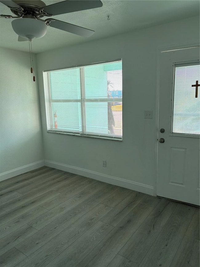 11425 1st St E unit 1, Treasure Island, FL 33706 - photo 3