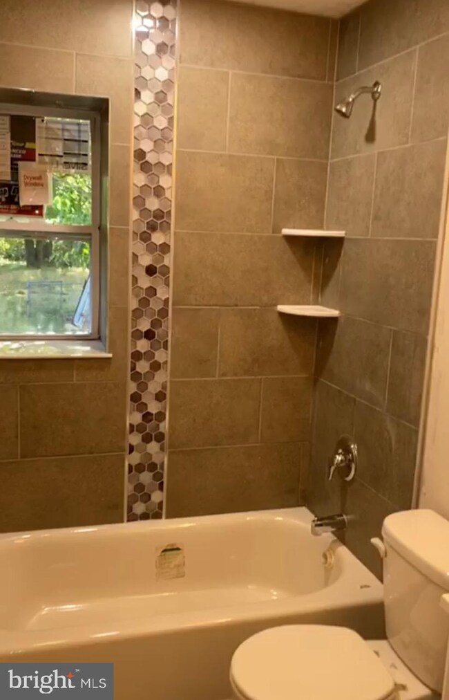 3 W Upper Ferry Rd, Ewing, NJ 08628 - photo 4