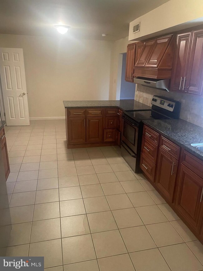 15 Babcock Ln, Willingboro, NJ 08046 - photo 3