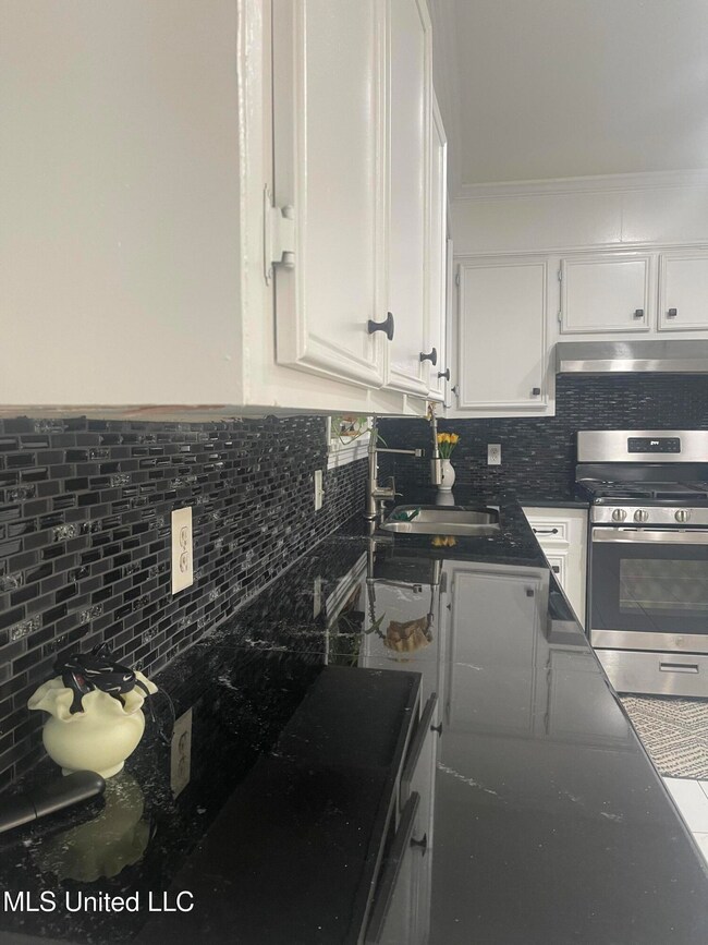 201 E School St, Ridgeland, MS 39157 - photo 5