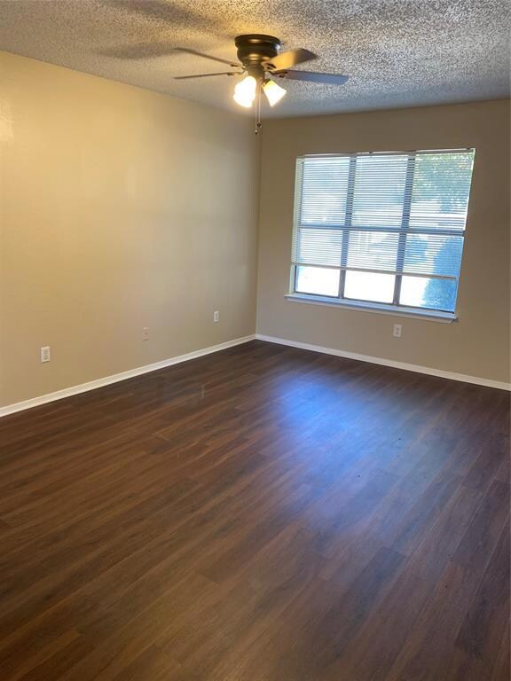 201 Oakdale Dr, Fort Worth, TX 76108 - photo 6