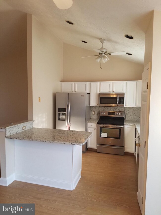 1 Grand Teton Dr, Bear, DE 19701 - photo 5