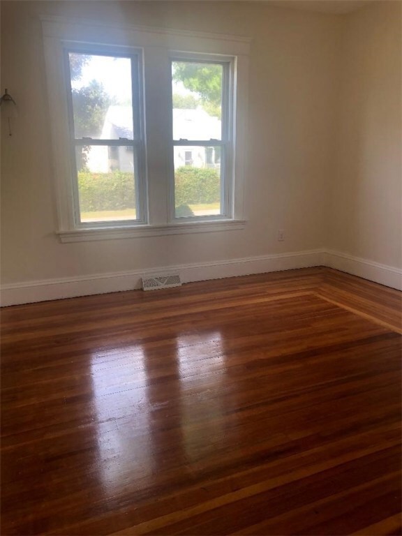 14 Lamoureux Blvd, North Smithfield, RI 02896 - photo 5