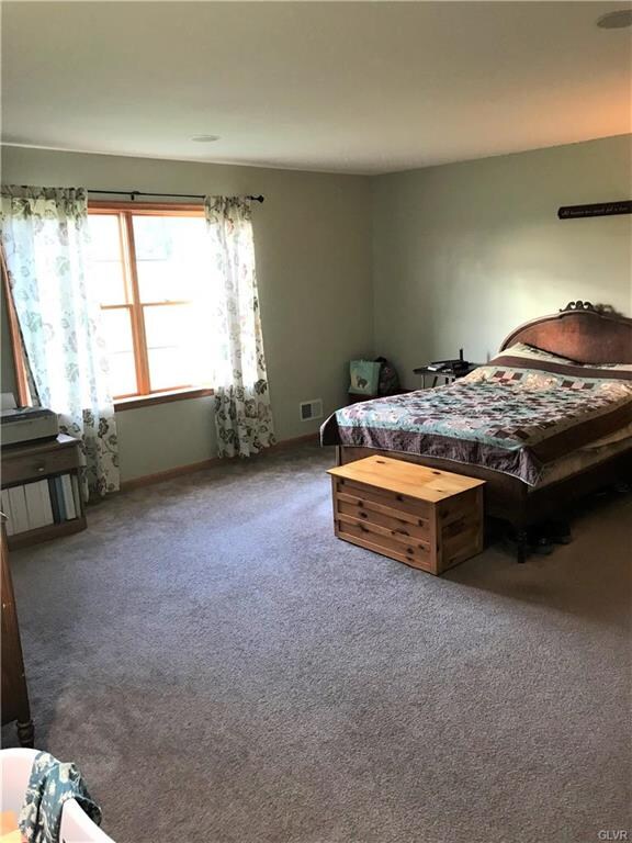 20 Pheasant Hill Dr, Kunkletown, PA 18058 - photo 6