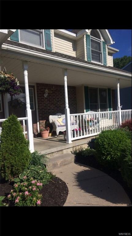 7324 Winbert Dr, North Tonawanda, NY 14120 - photo 2