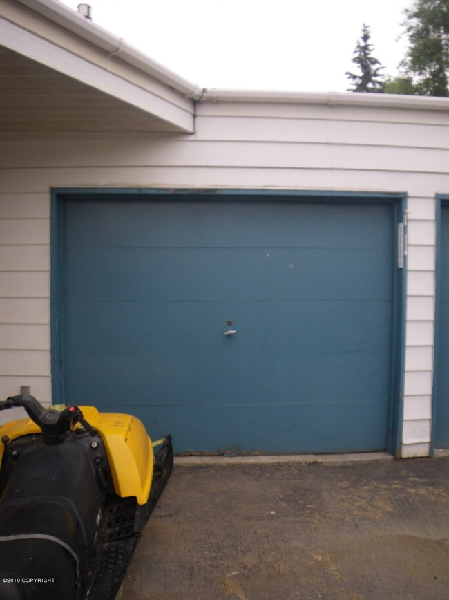 1 car garage