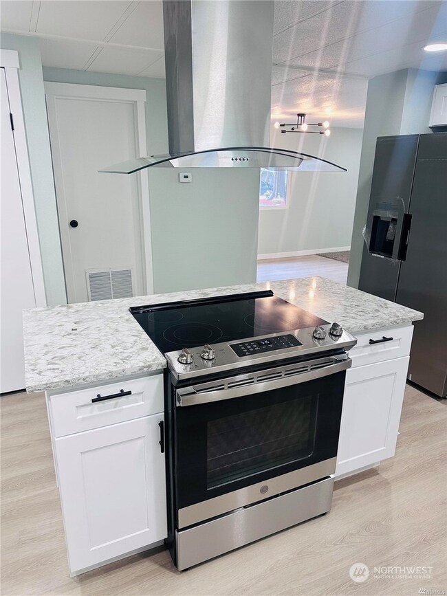 900 29th St SE unit E24, Auburn, WA 98002 - photo 5