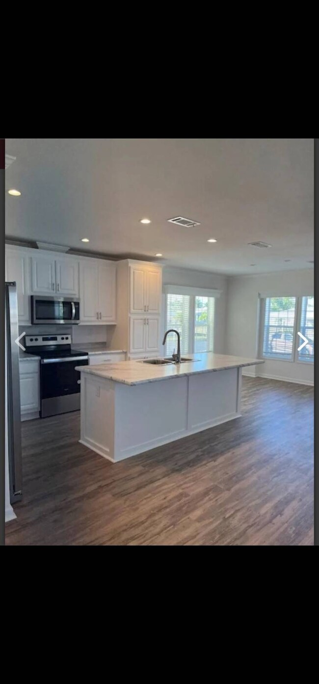 162 Elmwood Ln, Naples, FL 34112 - photo 7