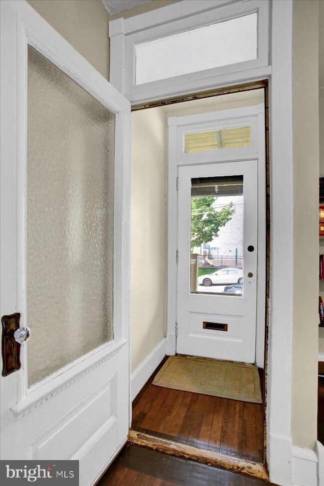 21 S 7th Ave, Reading, PA 19611 - photo 5