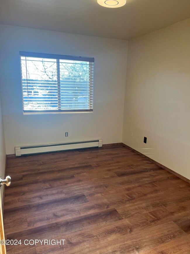 1082 W 26th Ave unit 10, Anchorage, AK 99503 - photo 5