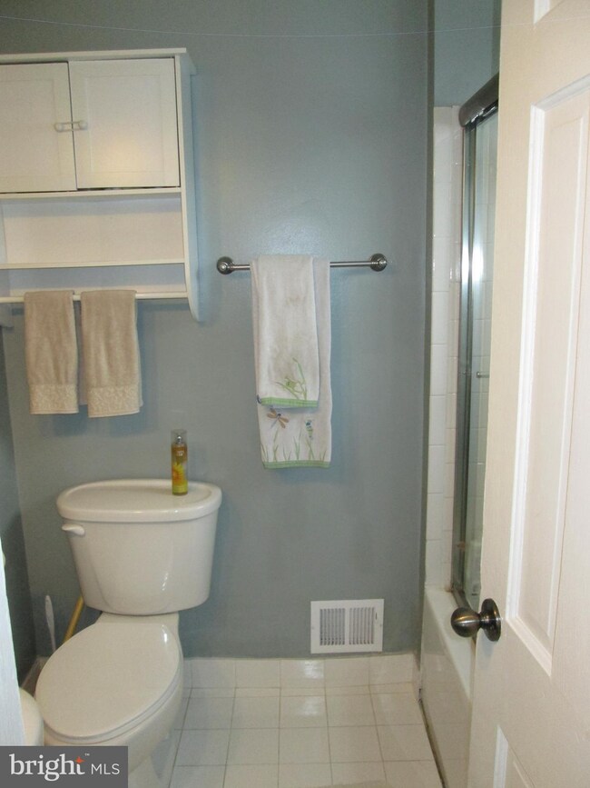 1208 Van Buren Dr, Fort Washington, MD 20744 - photo 6