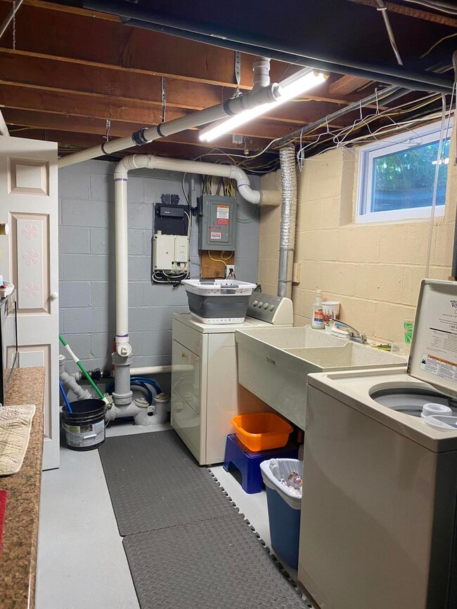 372 Broad St, Eatontown, NJ 07724 - photo 7