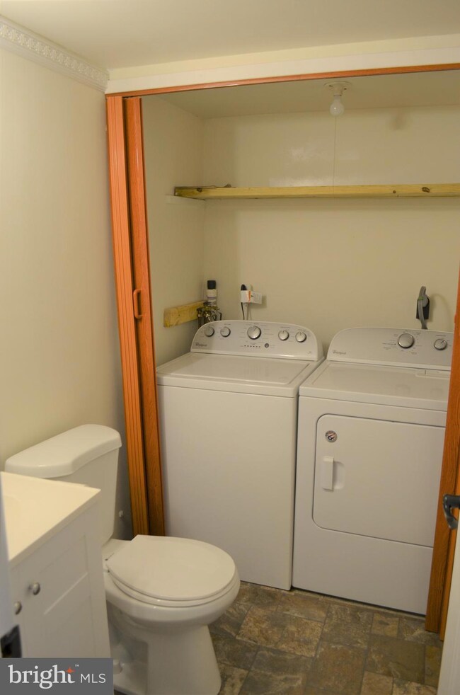 1327 Charlestown Dr, Edgewood, MD 21040 - photo 6