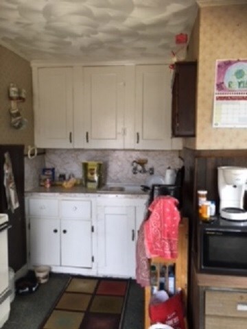 141 Rock Ave, Pascoag, RI 02859 - photo 3