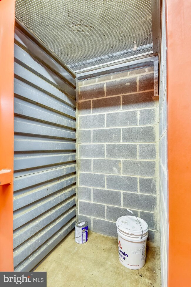 The Williamsburg unit 1123, Arlington, VA 22201 - photo 6