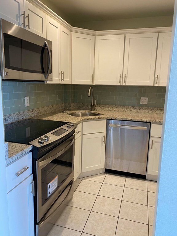 Quincy Towers unit 607, Quincy, MA 02169 - photo 4