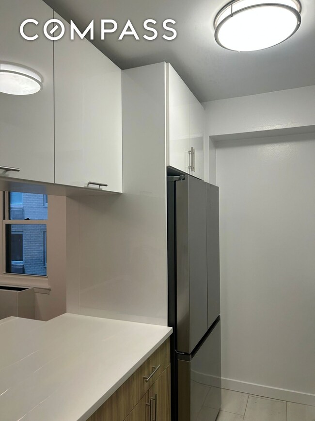 The Revere unit 8A, New York, NY 10022 - photo 7