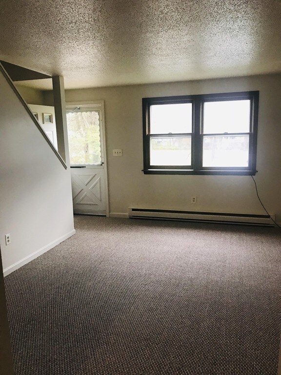 250 West St unit 21, Ware, MA 01082 - photo 4