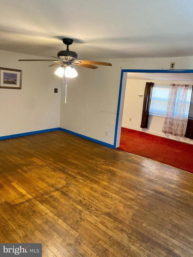 4856 Kings Hwy, Colonial Beach, VA 22443 - photo 2