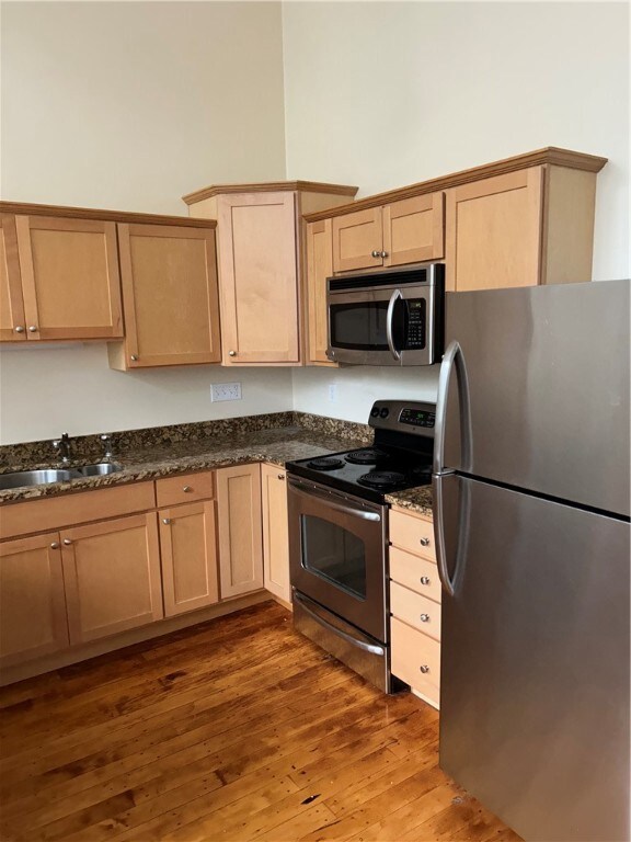 20 Newman Ave unit 1-1102, Rumford, RI 02916 - photo 4