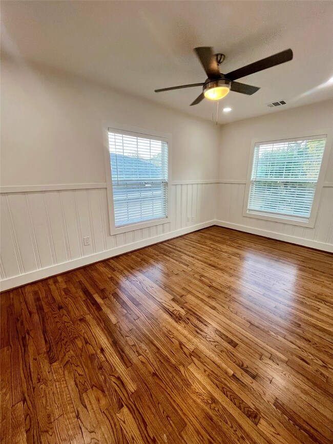 2008 Elmen St unit 2, Houston, TX 77019 - photo 7