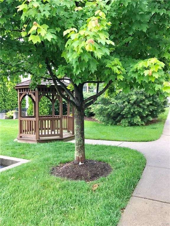 1791 Chateau Place unit A, Easton, PA 18045 - photo 4