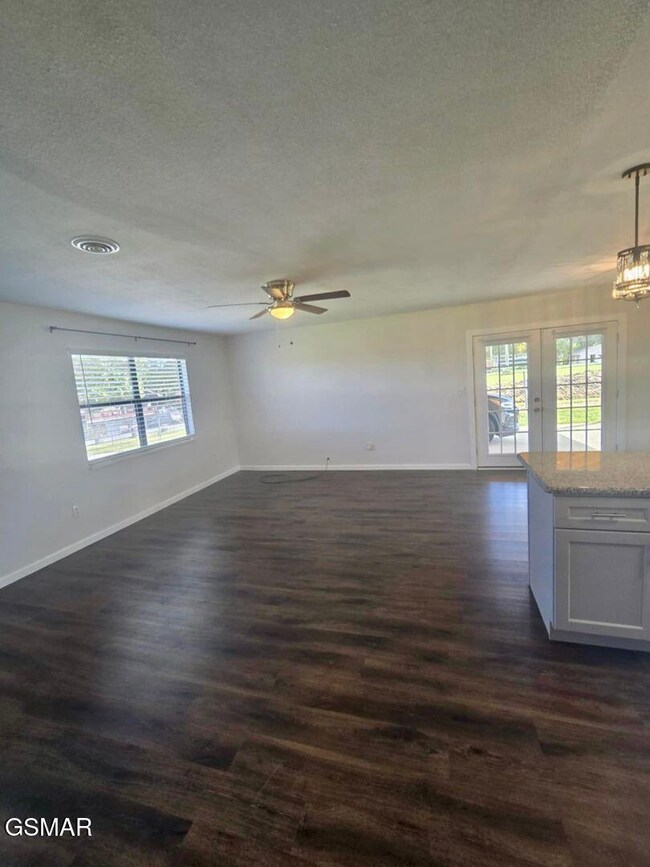 217 Apple St, Seymour, TN 37865 - photo 6