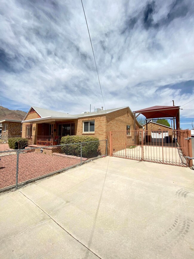 3111 Nashville Ave, El Paso, TX 79930 - photo 6