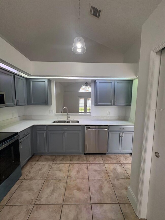 13563 Texas Woods Cir, Orlando, FL 32824 - photo 7