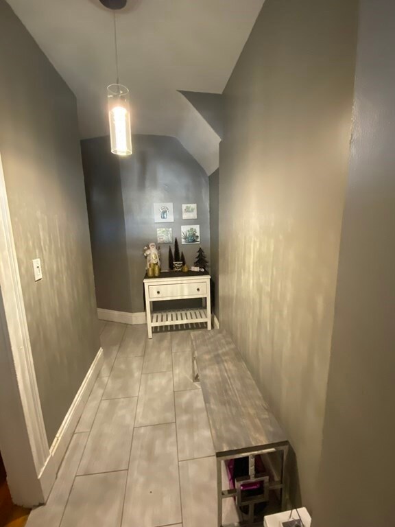 32 Dawes St unit 34, Springfield, MA 01109 - photo 2