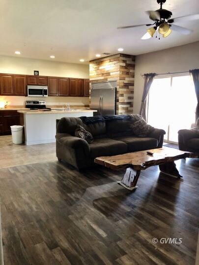 Living Room, Kitchen