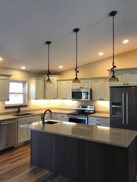 3204 Owens Ave, Cody, WY 82414 - photo 5