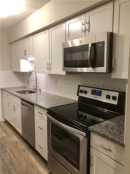 1040 Eve Dr unit A, Pittsburgh, PA 15216 - photo 5