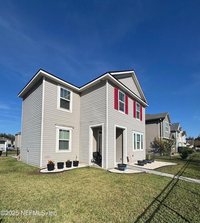 443 Vineyard Ln, Orange Park, FL 32073 - photo 3