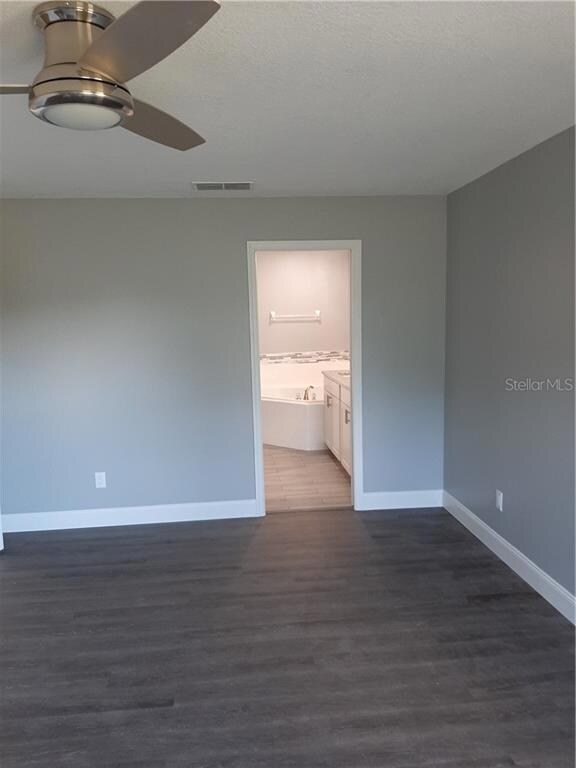 512 Hatchwood Dr, Haines City, FL 33844 - photo 5